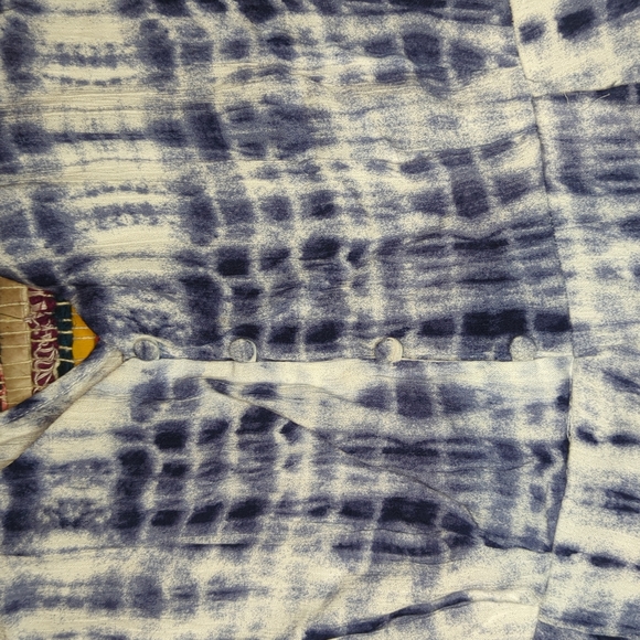 Short Romper - Picture 2 of 4